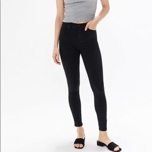 BDG TWIG SKINNY JEANS BLACK